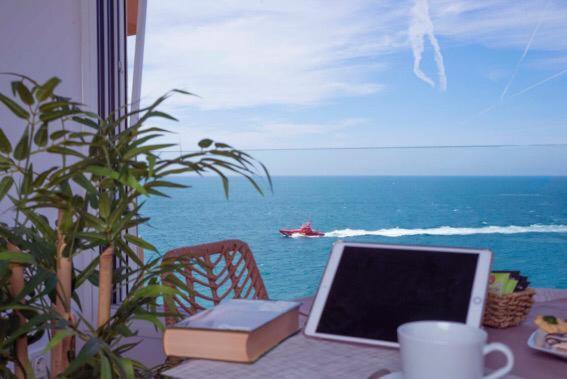 Bow Sea Apartment ألغاروبو - كوستا المظهر الخارجي الصورة